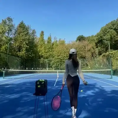 杜芳